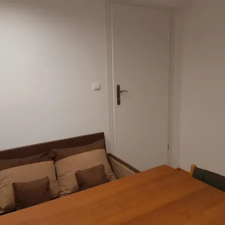 Bogdanka Bed & Breakfast *
